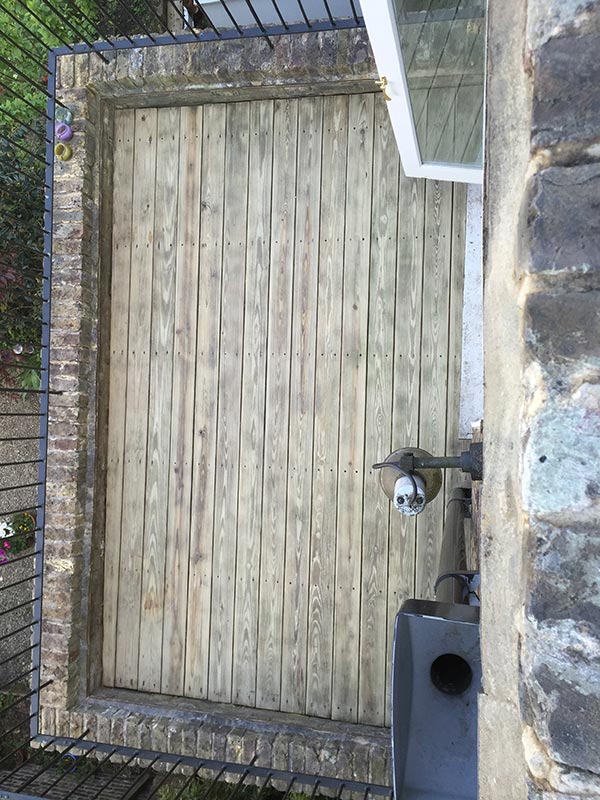 Decking after sanding process